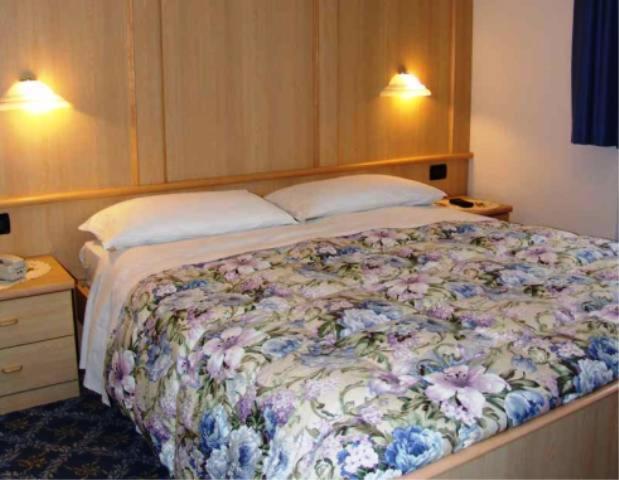 קאנזיי Albergo Fiordaliso מראה חיצוני תמונה