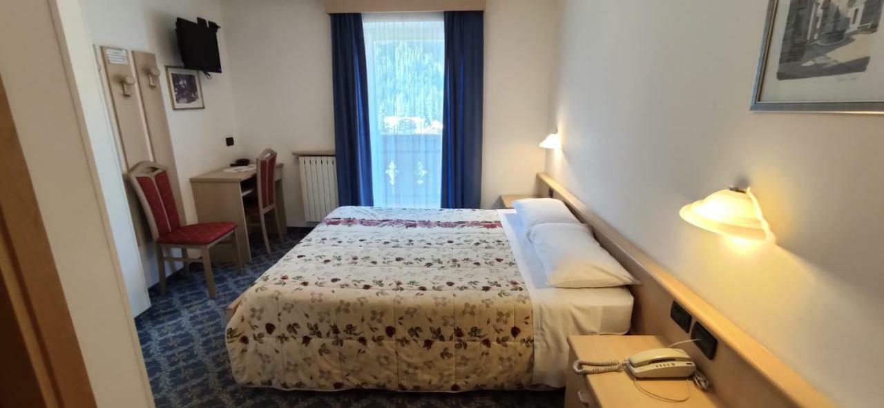 קאנזיי Albergo Fiordaliso מראה חיצוני תמונה